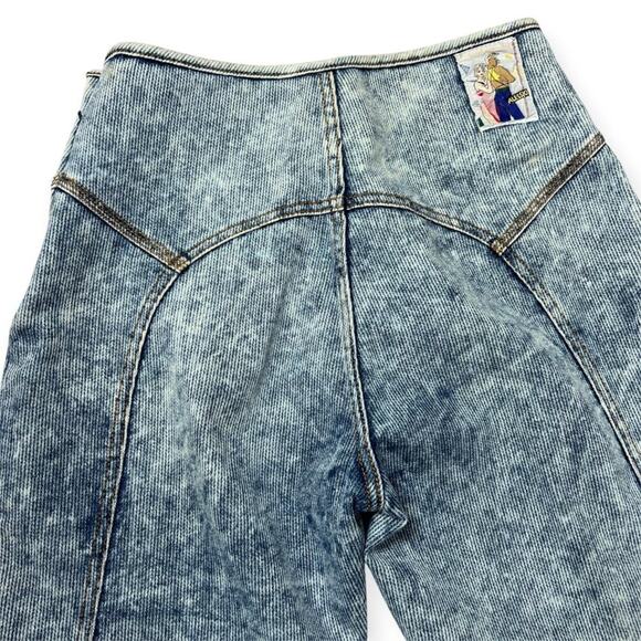 Vintage Alessio Acid Wash High Waisted Mom Jean SIZE 9 / 10 WAIST 26 Blue Ribbed - Picture 8 of 10